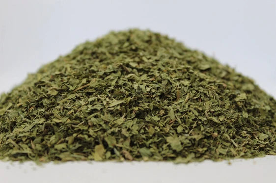 Целина листа (Apium graveolens l.) насипен чай
